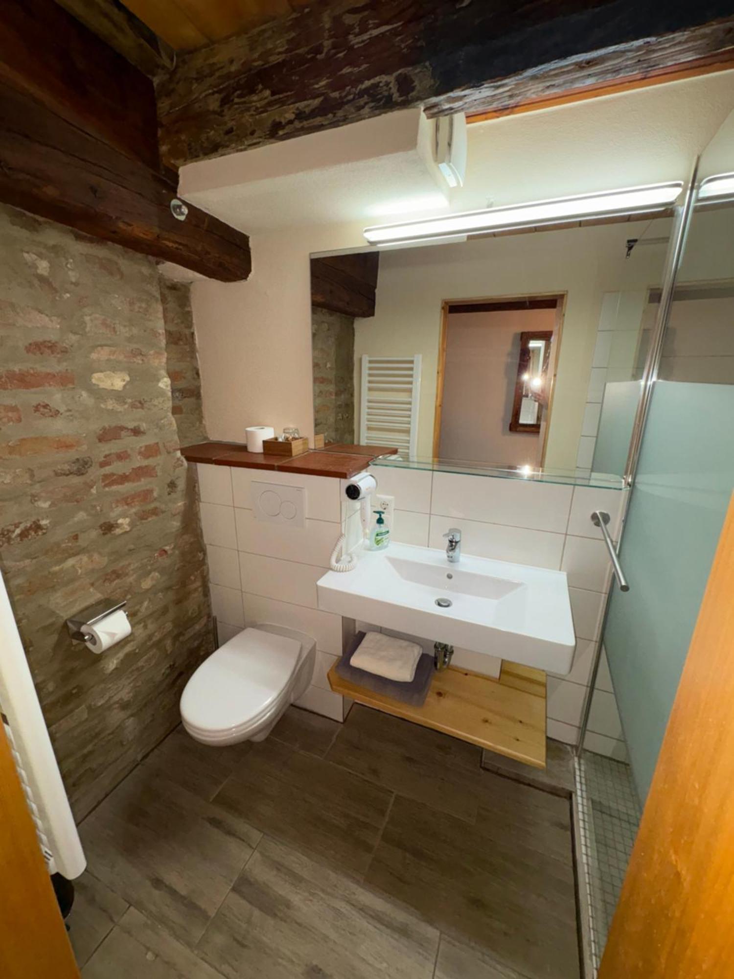 Wirgarten Antik Hotel ดินโกลฟิง ภายนอก รูปภาพ
